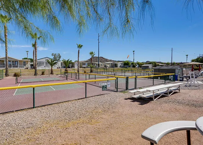 Viewpoint Golf Home! Pools, Hot Tubs & Holiday home *